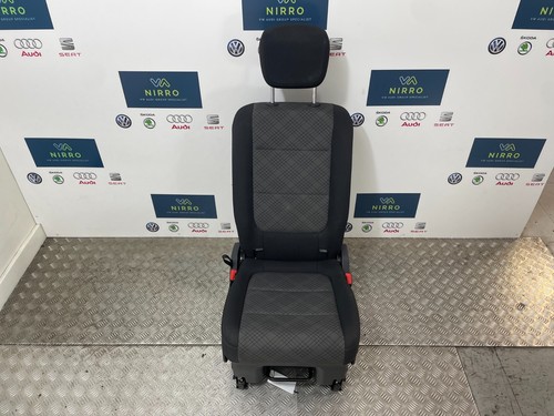 Sharan 2nd row centre - vw,
